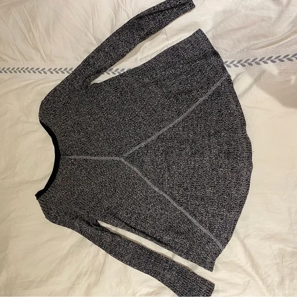 Promesa Top - Picture 2 of 2